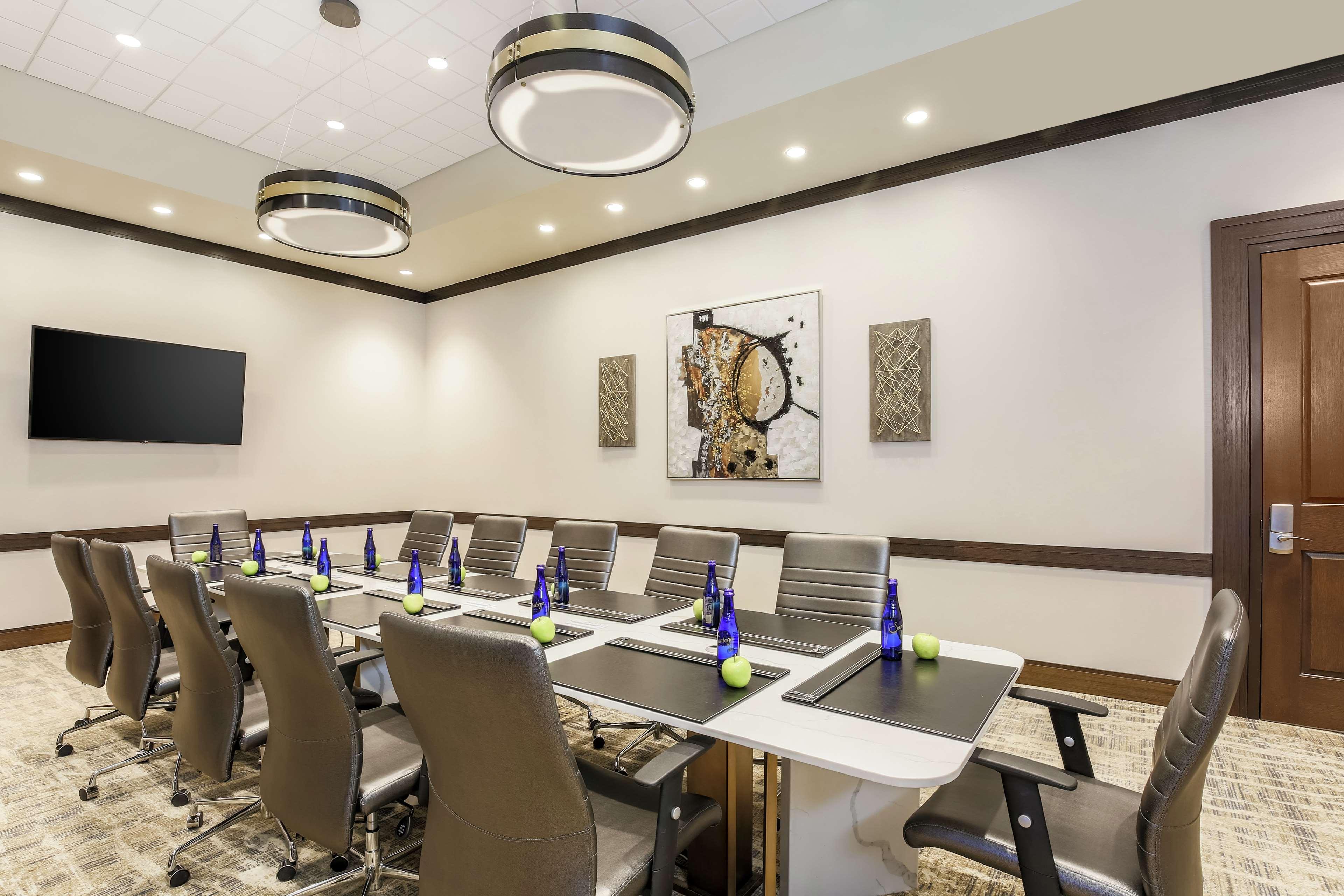 Embassy By Hilton Destiny 4* Siracusa
