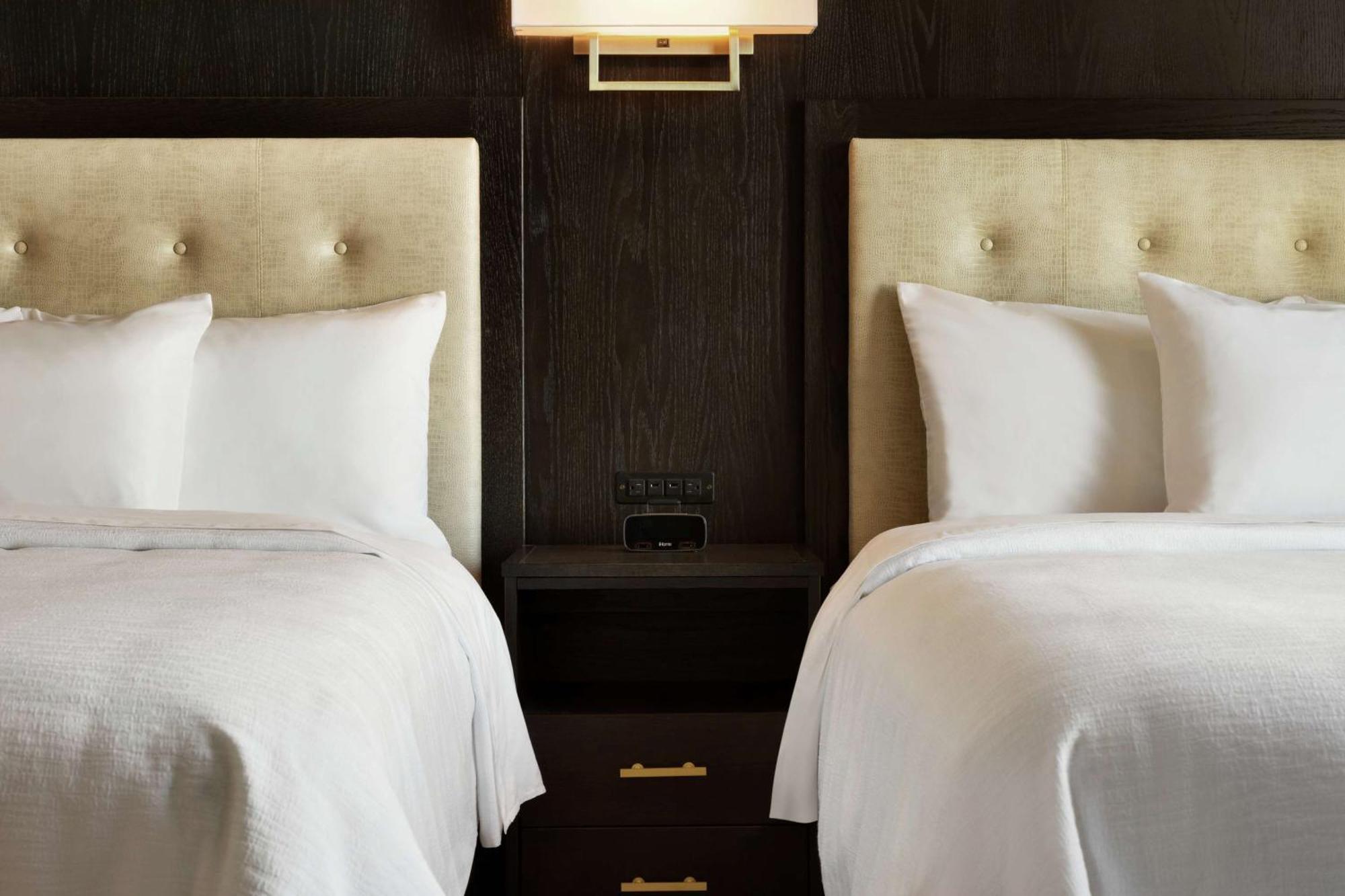 Hotel Embassy By Hilton Destiny Siracusa