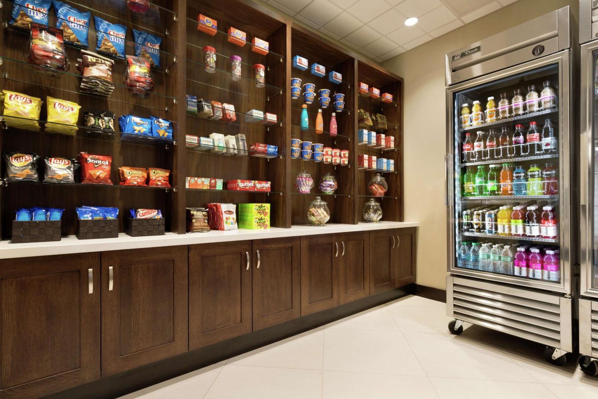Embassy By Hilton Destiny Usa 4* Syracuse